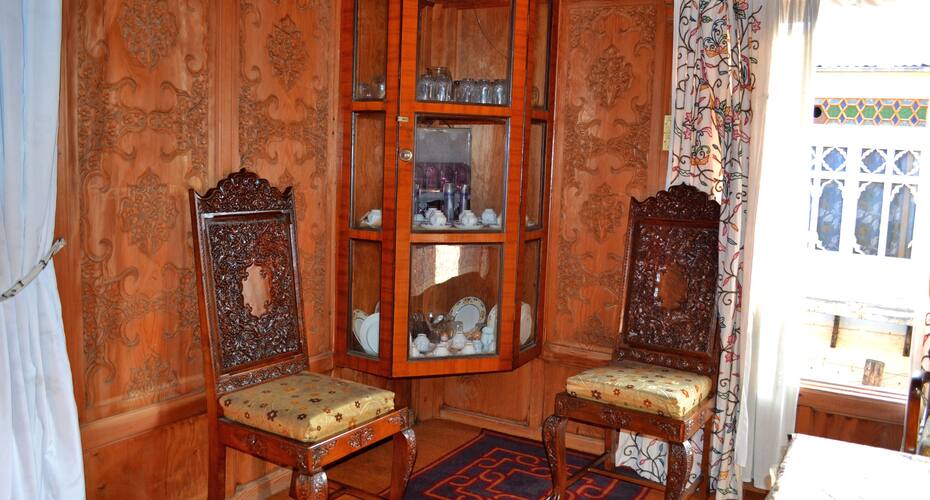 Murtaza Palace Houseboat, Srinagar 5